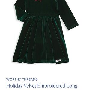 Worthy Threads Green Velvet Dress